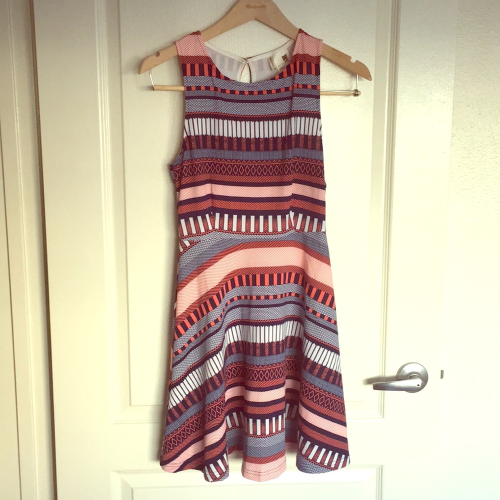 Graphic above the knee dress